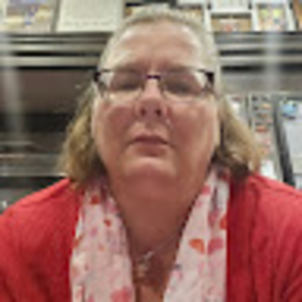 Meet your Posher, Jennifer